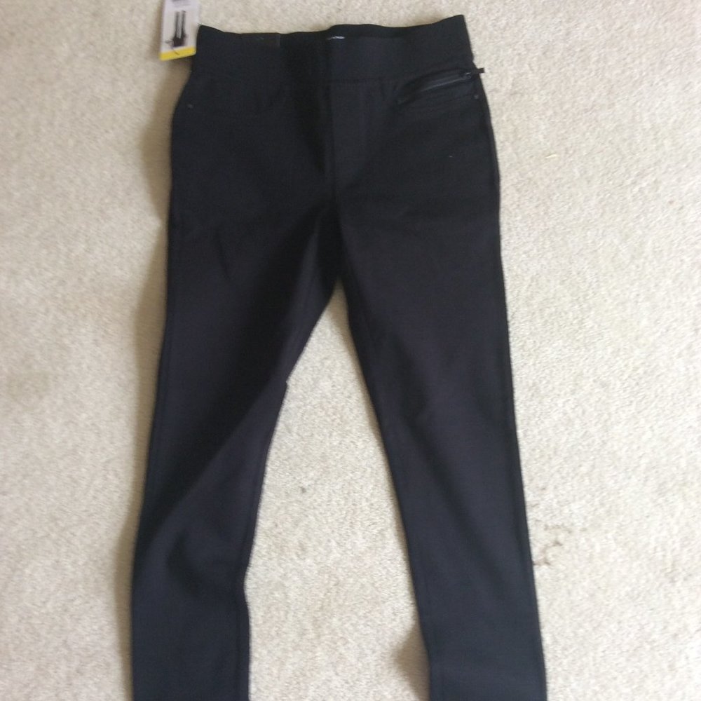 DKNY Jeans